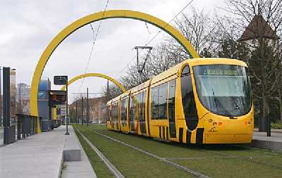 Mulhouse Tram Line 2 at Tour Nessel